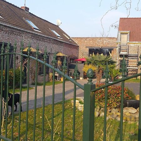 Chambres D Hotes ,Hotel ,Secret D'Une Nuit A Vicq Pres De Onnaing,Avec Piscine Eksteriør billede