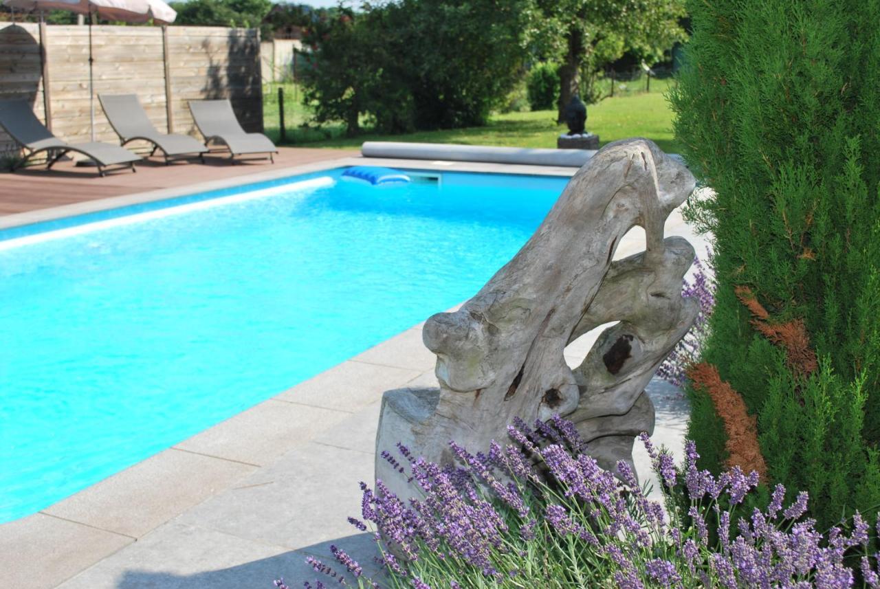 Chambres D Hotes ,Hotel ,Secret D'Une Nuit A Vicq Pres De Onnaing,Avec Piscine Eksteriør billede