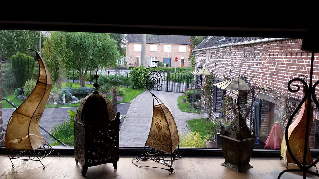 Chambres D Hotes ,Hotel ,Secret D'Une Nuit A Vicq Pres De Onnaing,Avec Piscine Eksteriør billede