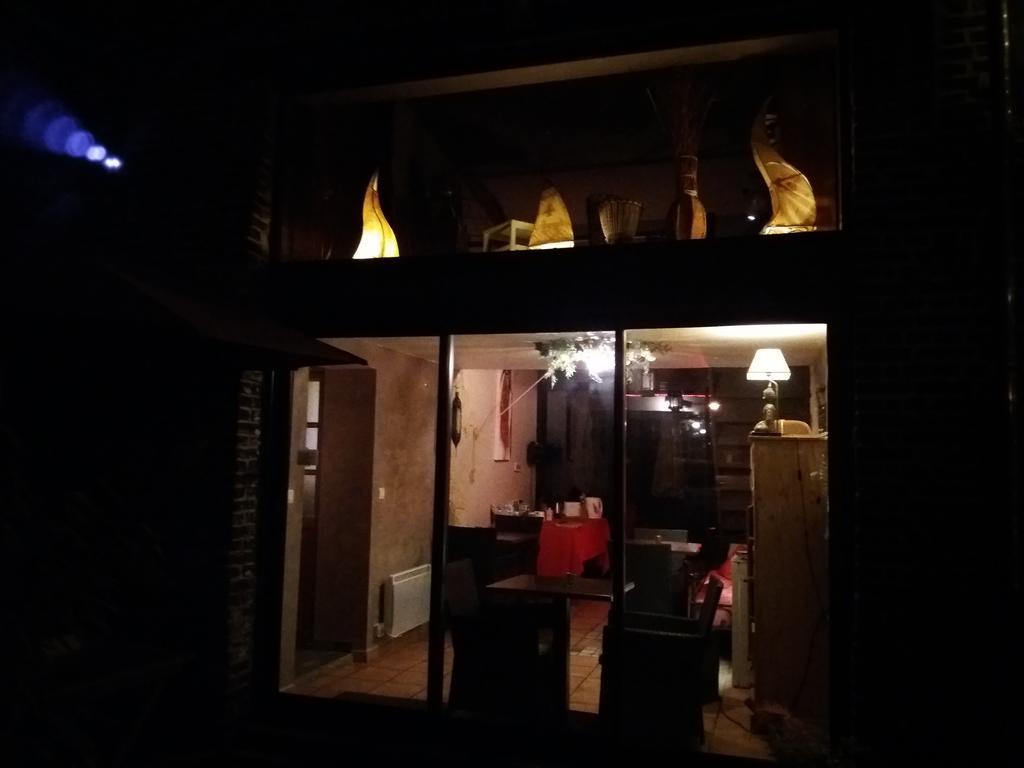 Chambres D Hotes ,Hotel ,Secret D'Une Nuit A Vicq Pres De Onnaing,Avec Piscine Eksteriør billede